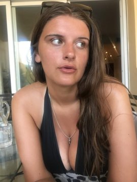 Christina1990 from Florida,United States